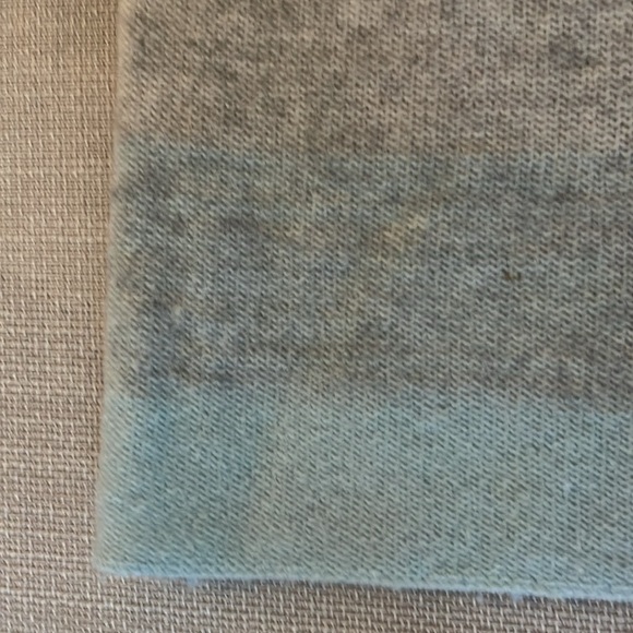 Vince size - XXS  style-oversized, lake a Small - Picture 2 of 4